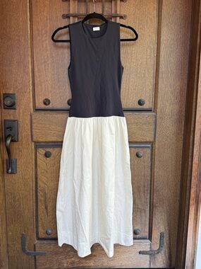 Babaton Black and Cream Sleeveless Two-Tone Maxi Dress